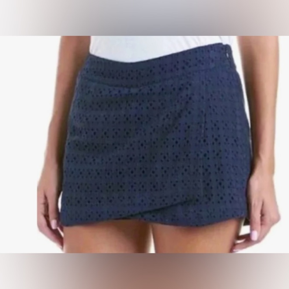 Cabi Eyelet Skort #5111 Navy Blue